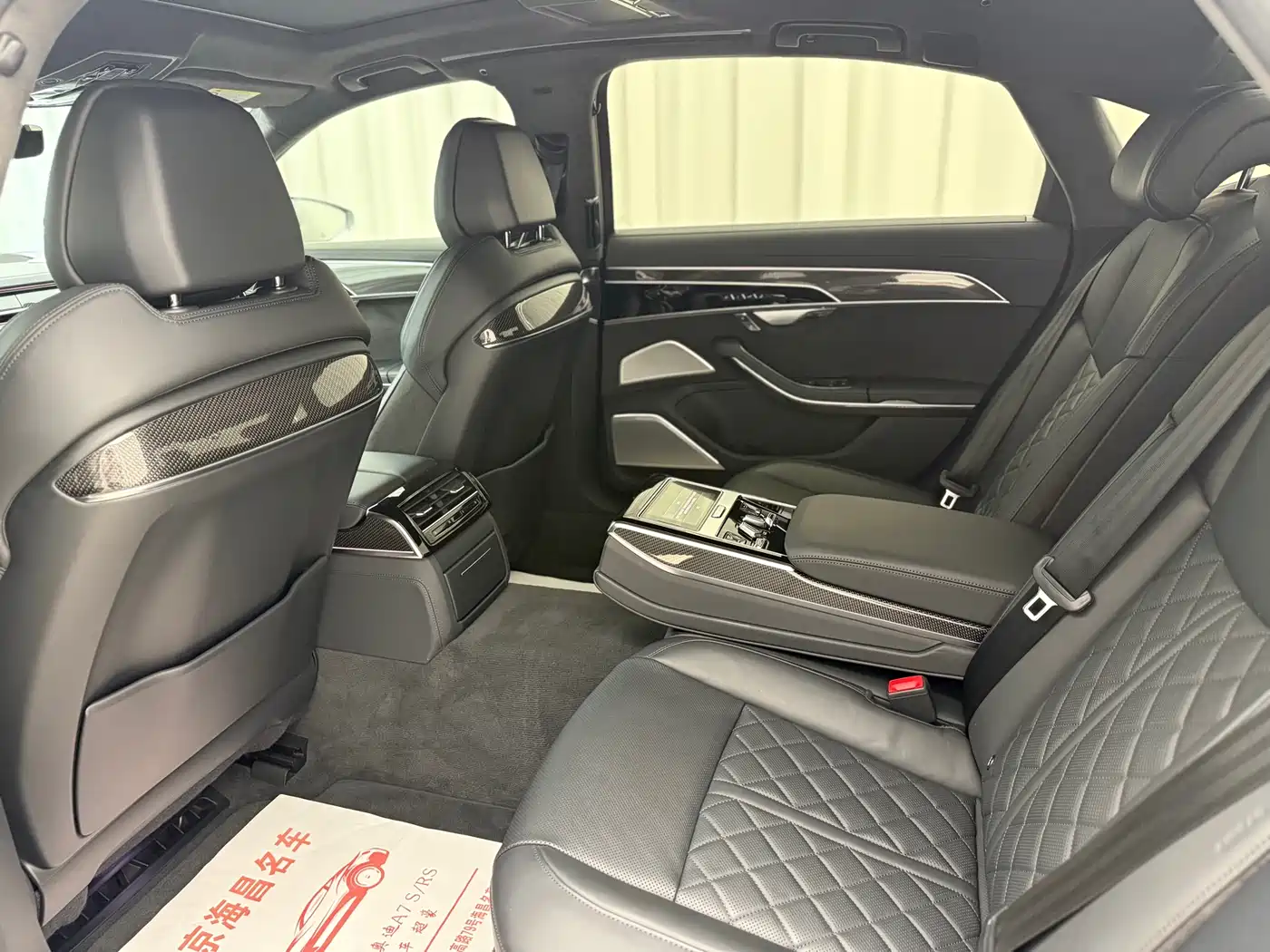 Audi S8 2021 S8L 4.0TFSI quattro фото 6