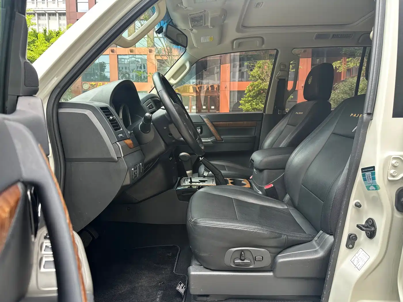 Mitsubishi Pajero (Import) 2019 3.0L Auto Standard Version фото 8