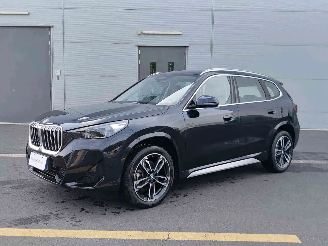 Photo 1 - BMW X1