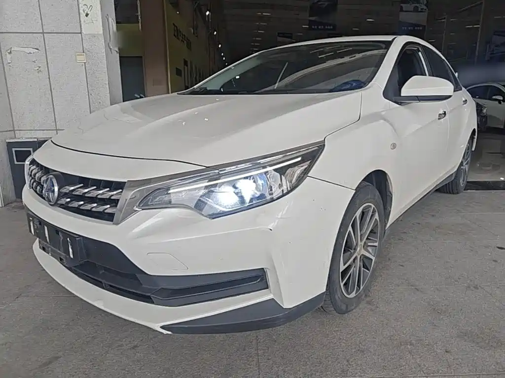 Venucia D60 2021 2020 1.6L XE CVT Premium Edition