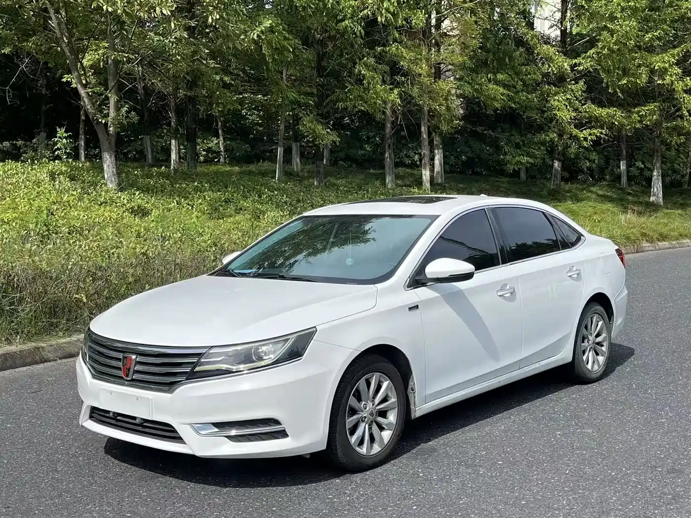 Roewe i6 2017 2017 20T Auto Internet Smart Enjoy Edition