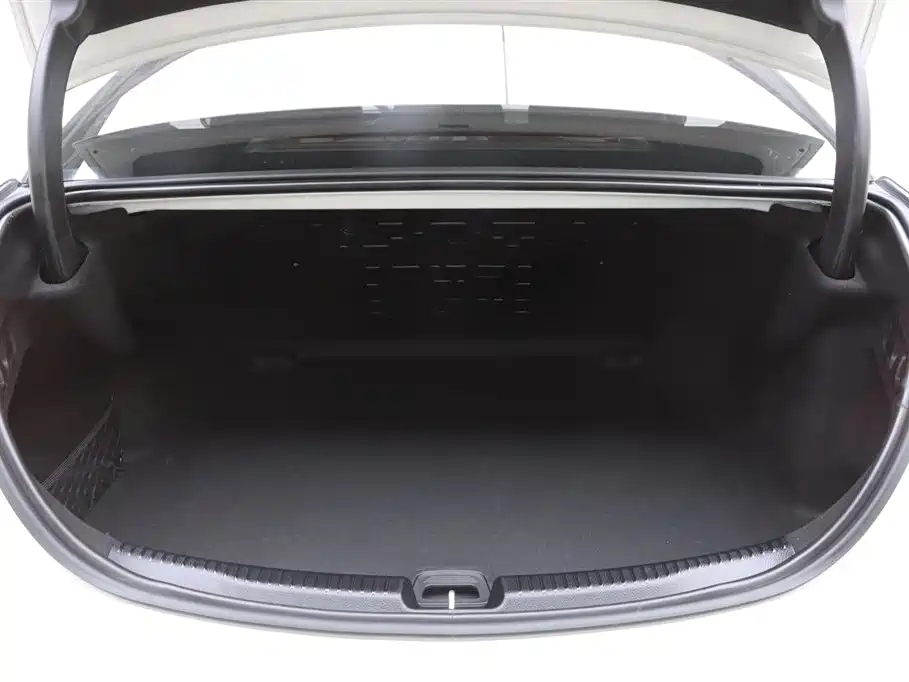 Mercedes-Benz C-Class 2023 Facelift C 260 L фото 29