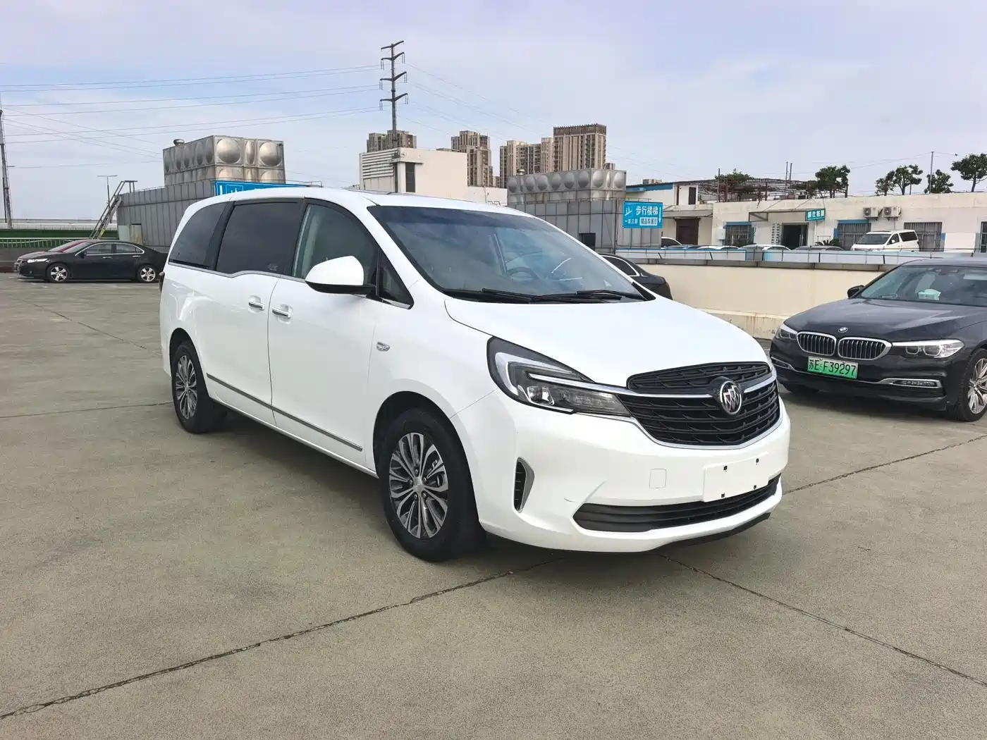 BUICK GL8