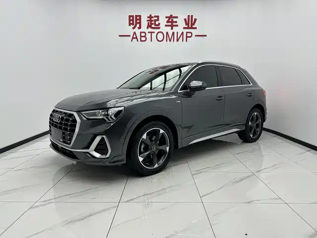 Audi Q3 35 TFSI, Стиль Драйв