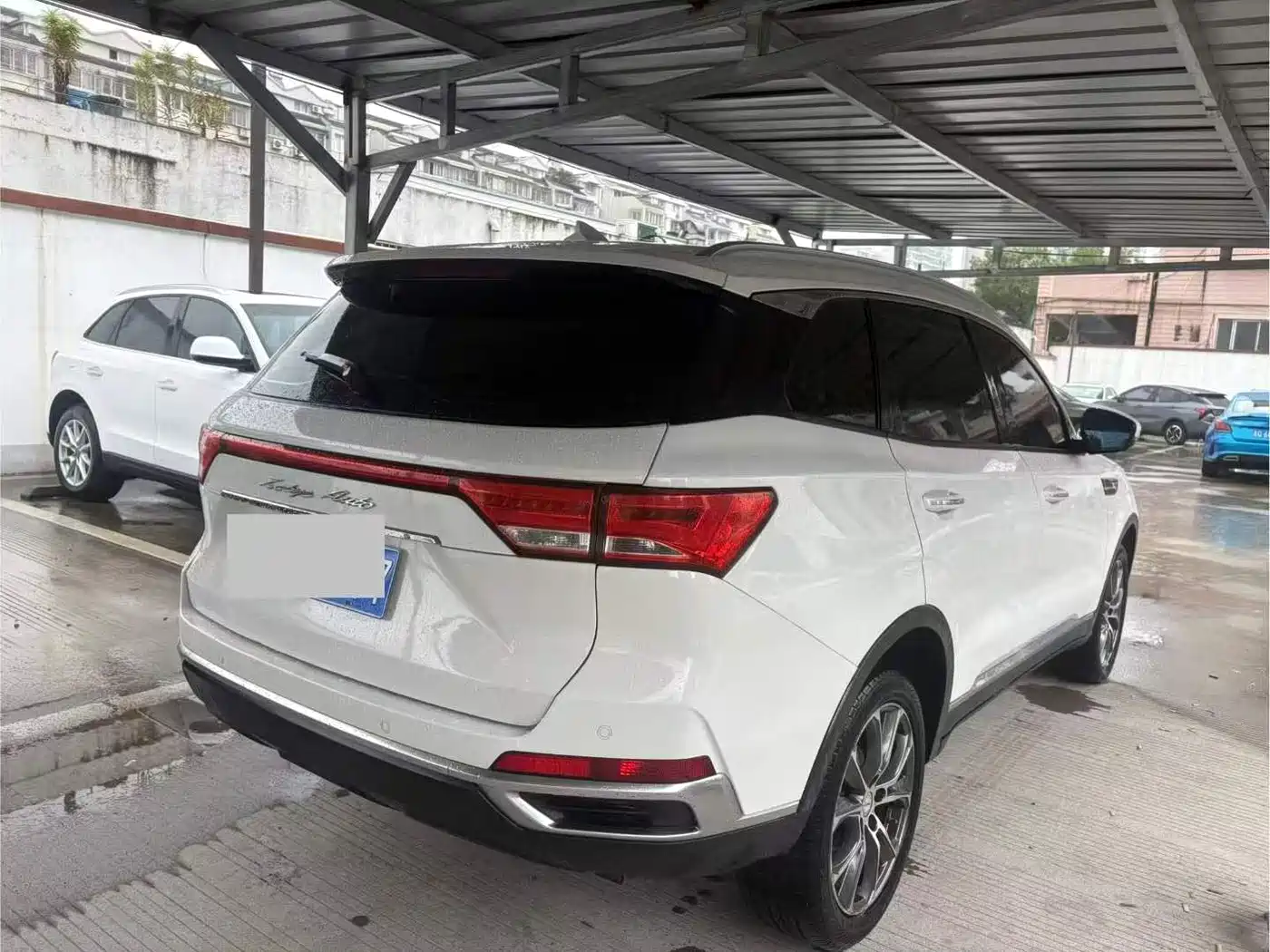 Фото 9 - Zotye T500