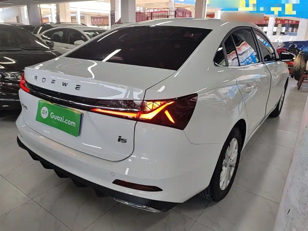 Roewe i5 2025 2023 1.5L CVT Luxury Edition