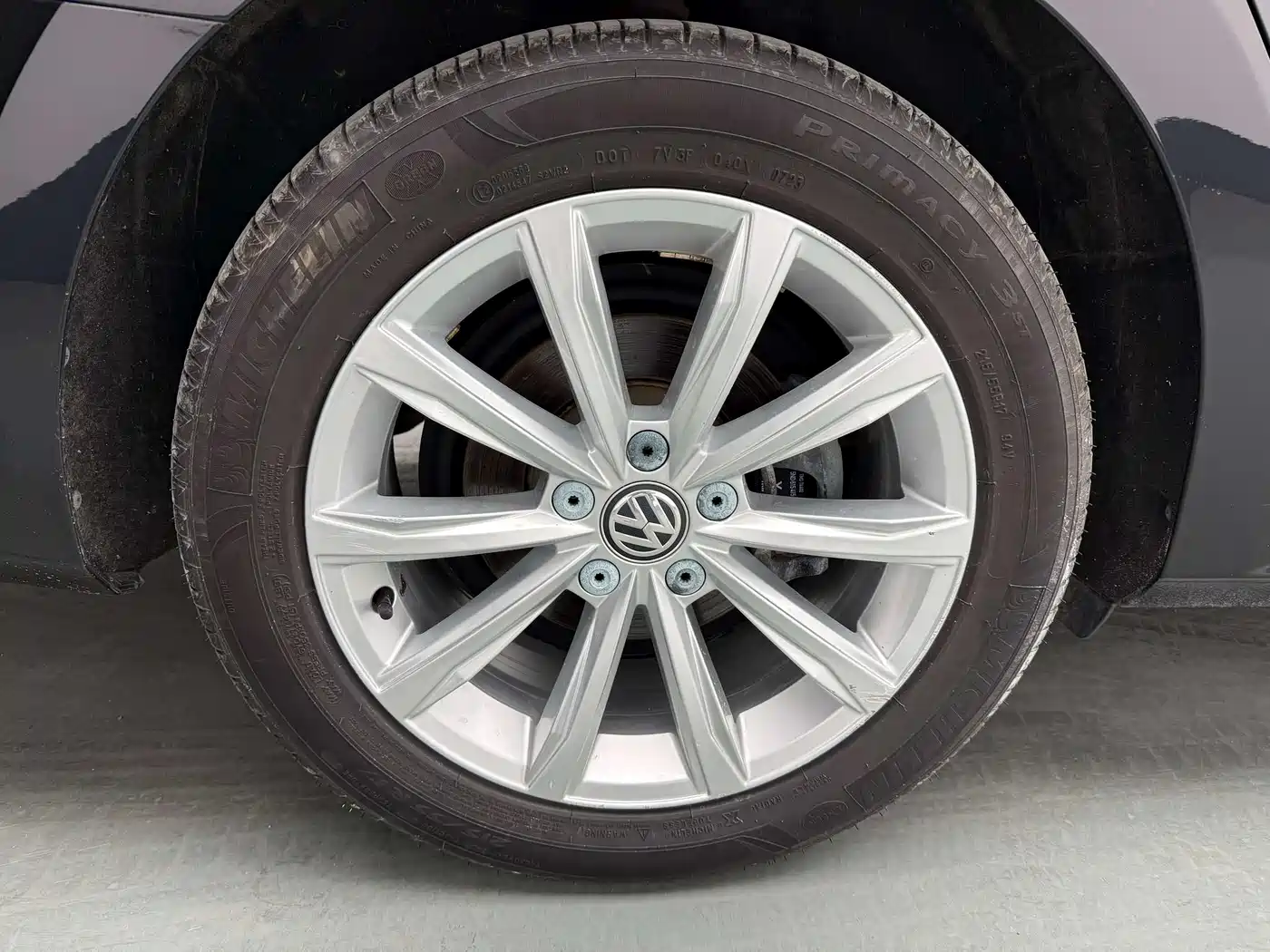 Volkswagen Passat 2017 330TSI DSG Prestige фото 7