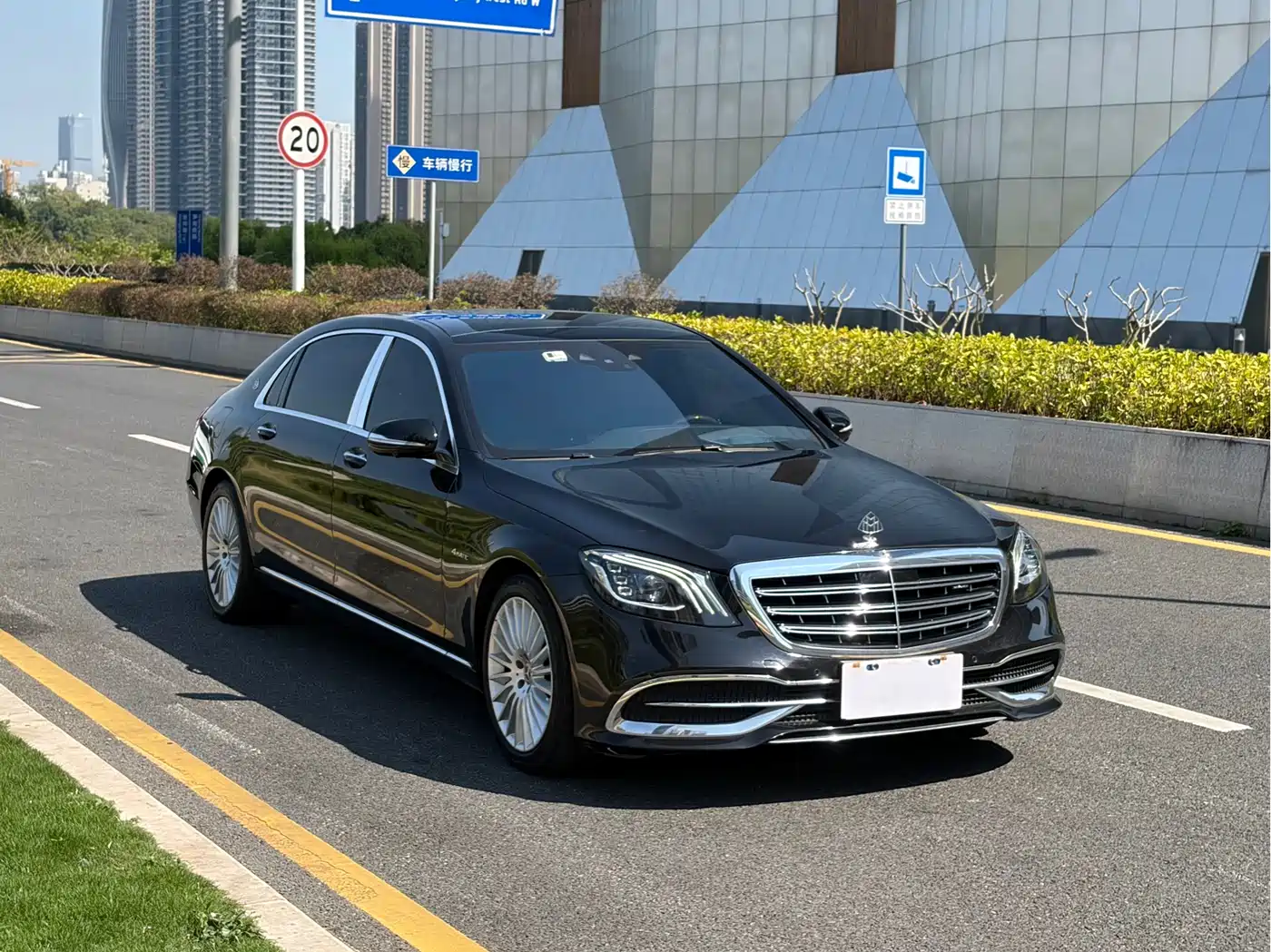 Mercedes-Benz Maybach S-Class 2018 S 450 4MATIC фото 4
