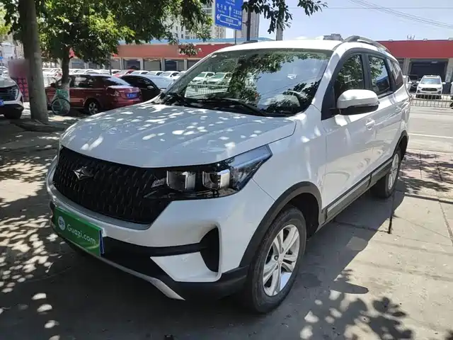 BAIC Ruixiang X3