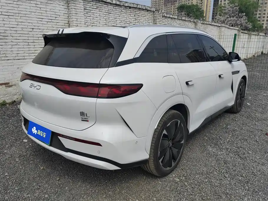 BYD TANG L
