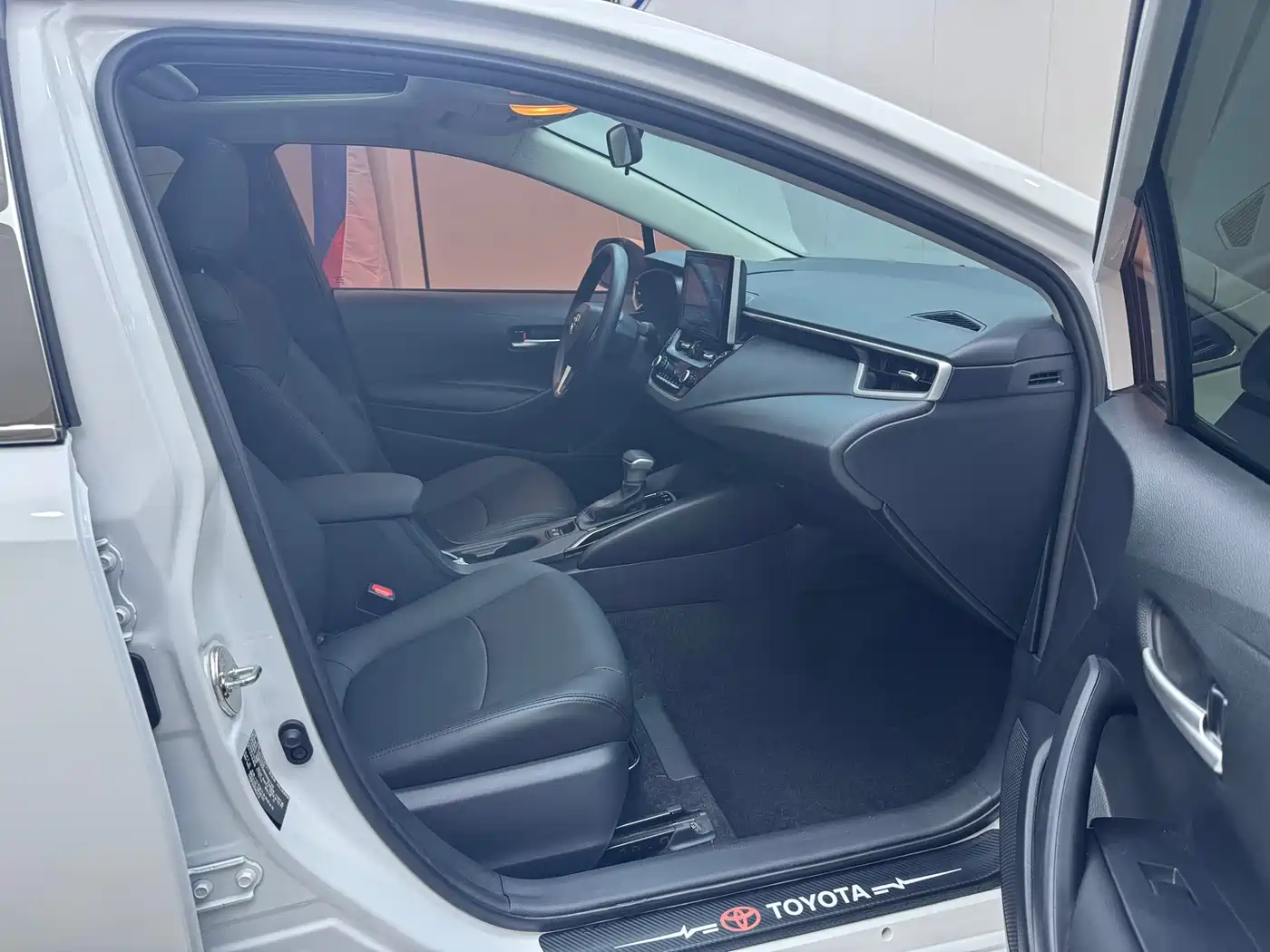 Toyota Corolla 2021 1.2T S-CVT Elite Edition фото 19