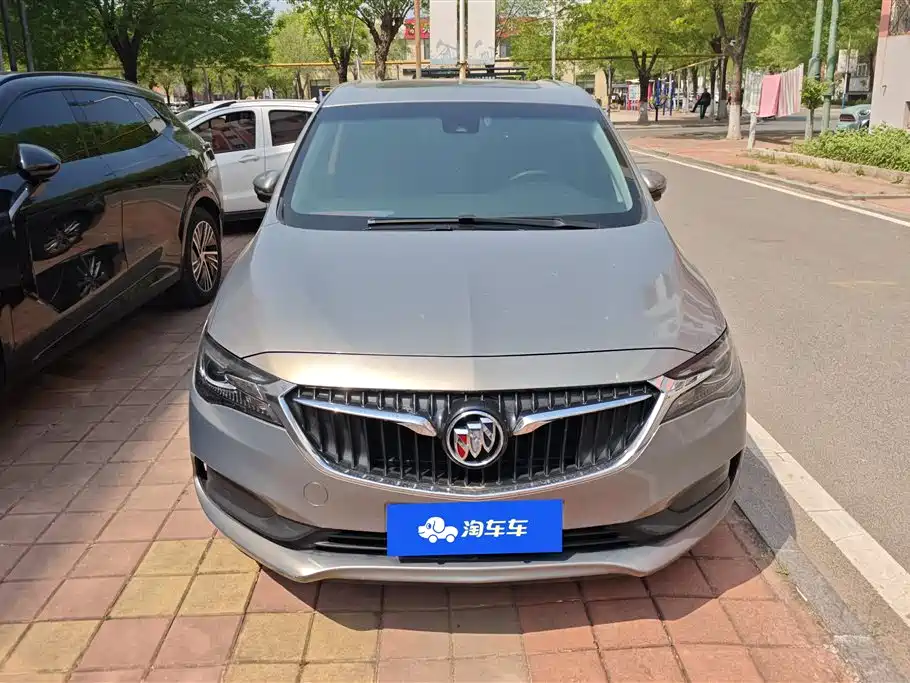 BUICK GL6