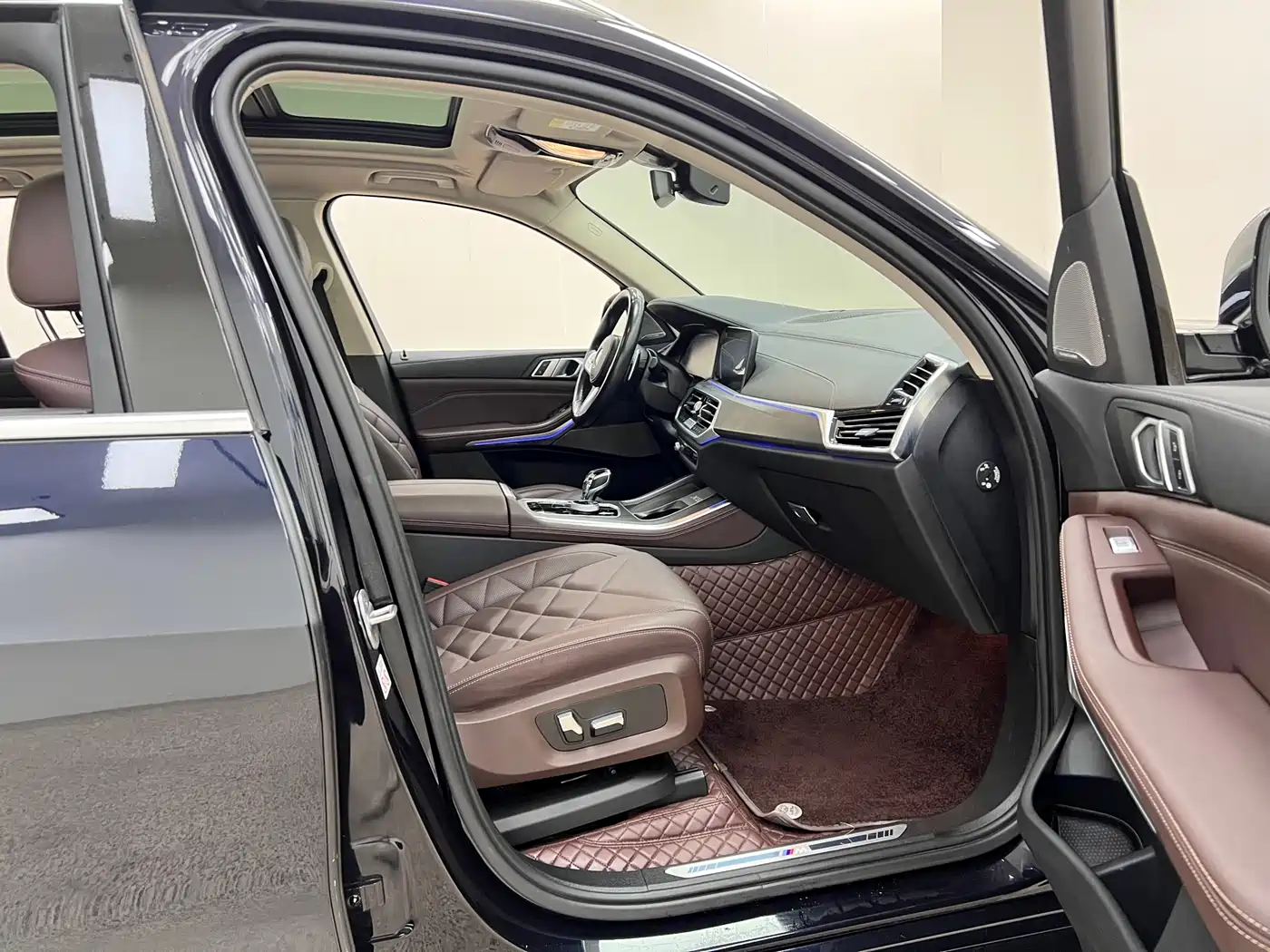 BMW X5 2022 Facelift xDrive 30Li Premium M Sport Package фото 12