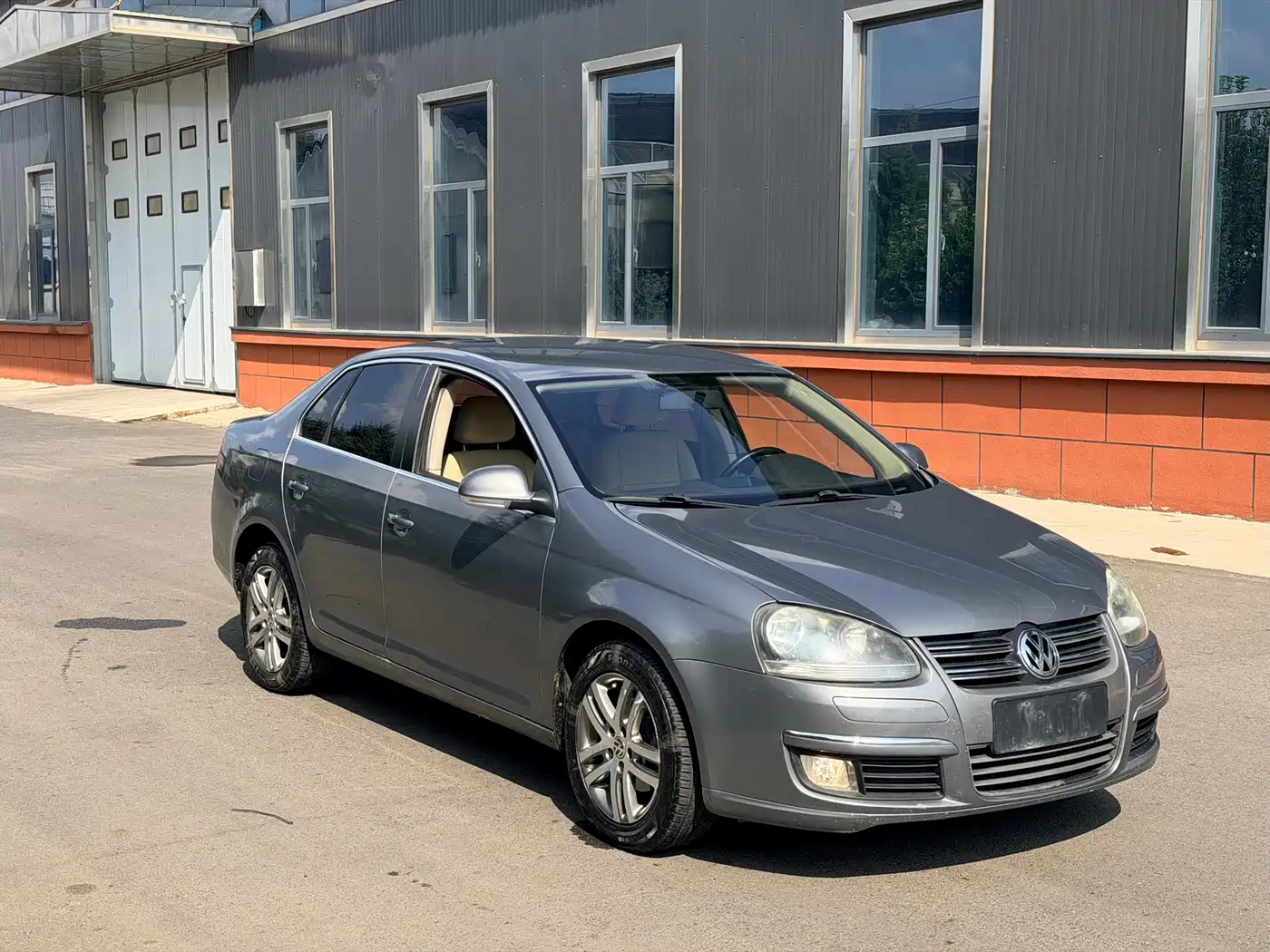Volkswagen Sagitar 2011 2011 1.6L Auto Comfort
