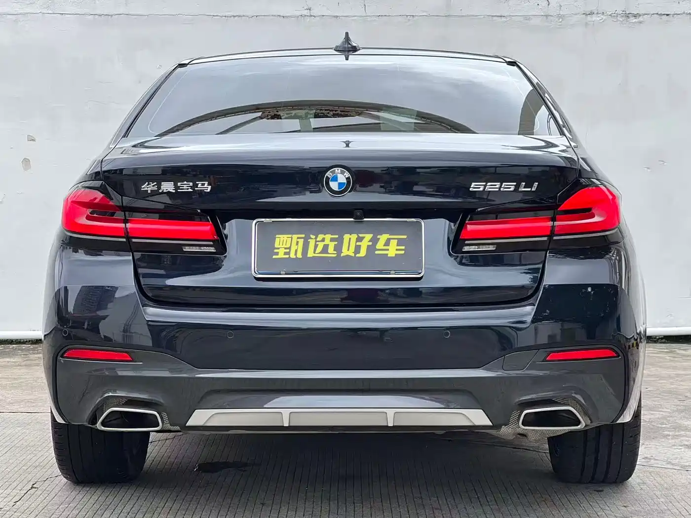 BMW 5 Series 2022 525Li M Sport Package фото 9