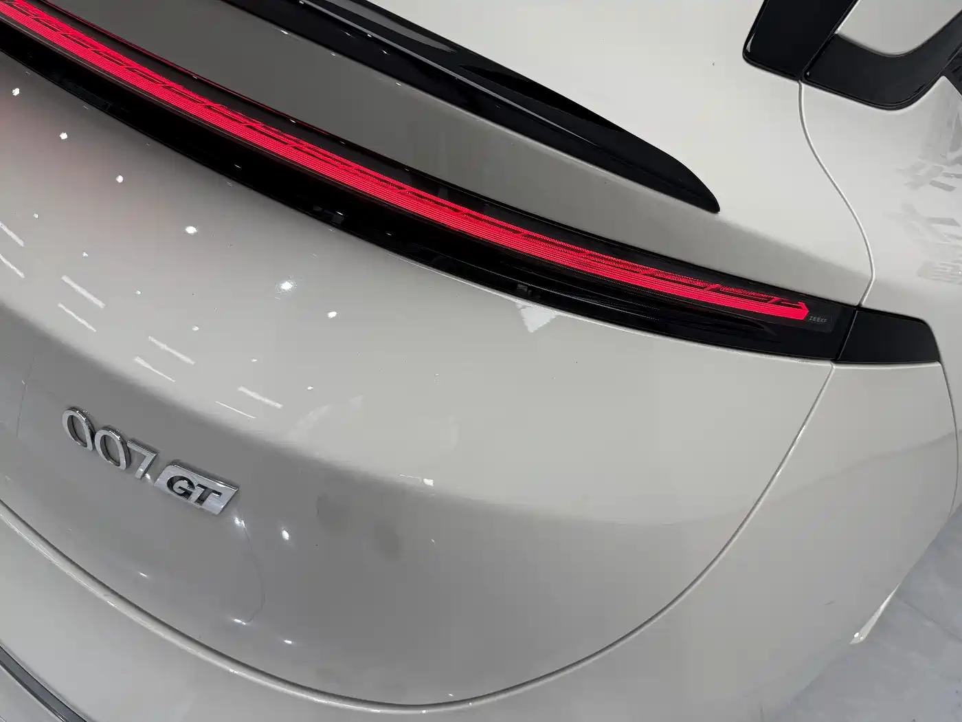 ZEEKR 007GT 2025 2025 AWD Smart Drive 75kWh