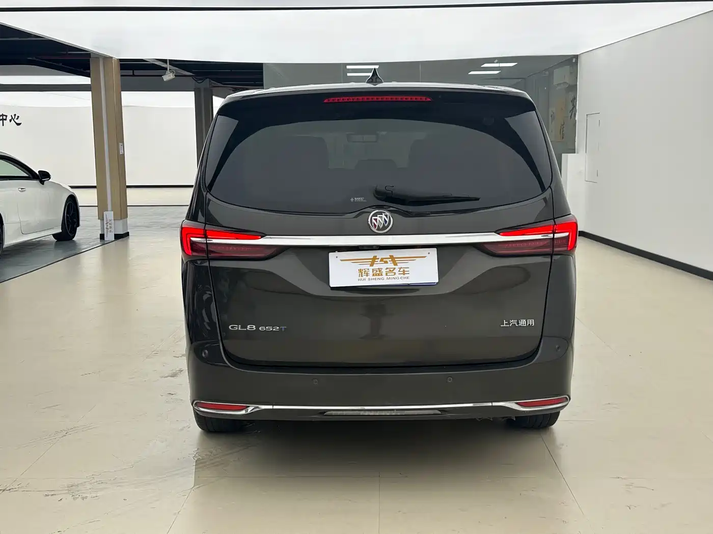 Buick GL8 2022 Land Business Class 652T Prestige фото 9