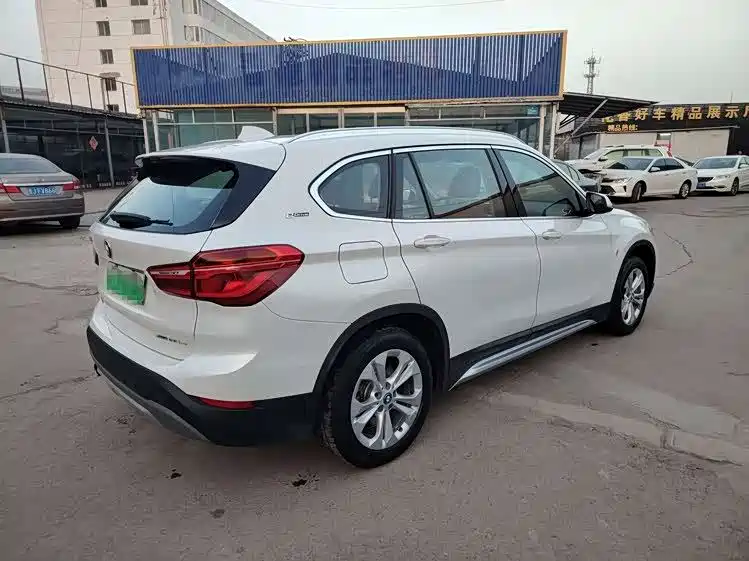 BMW X1 New Energy 2019 xDrive25Le Range Upgrade Edition фото 5