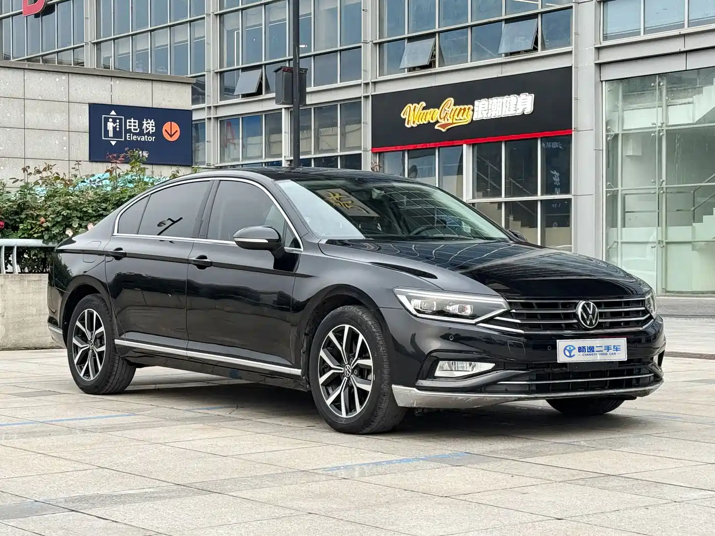 Volkswagen Magotan 2020 330TSI DSG Leading фото 3