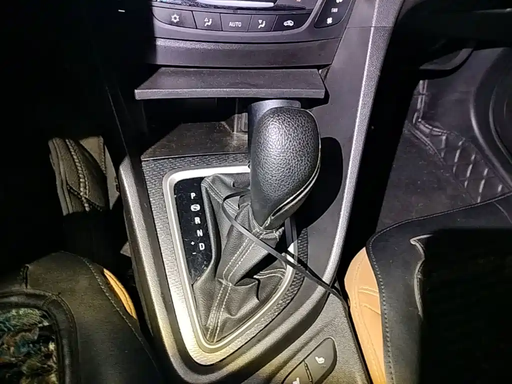 Фото 19 - Buick Excelle