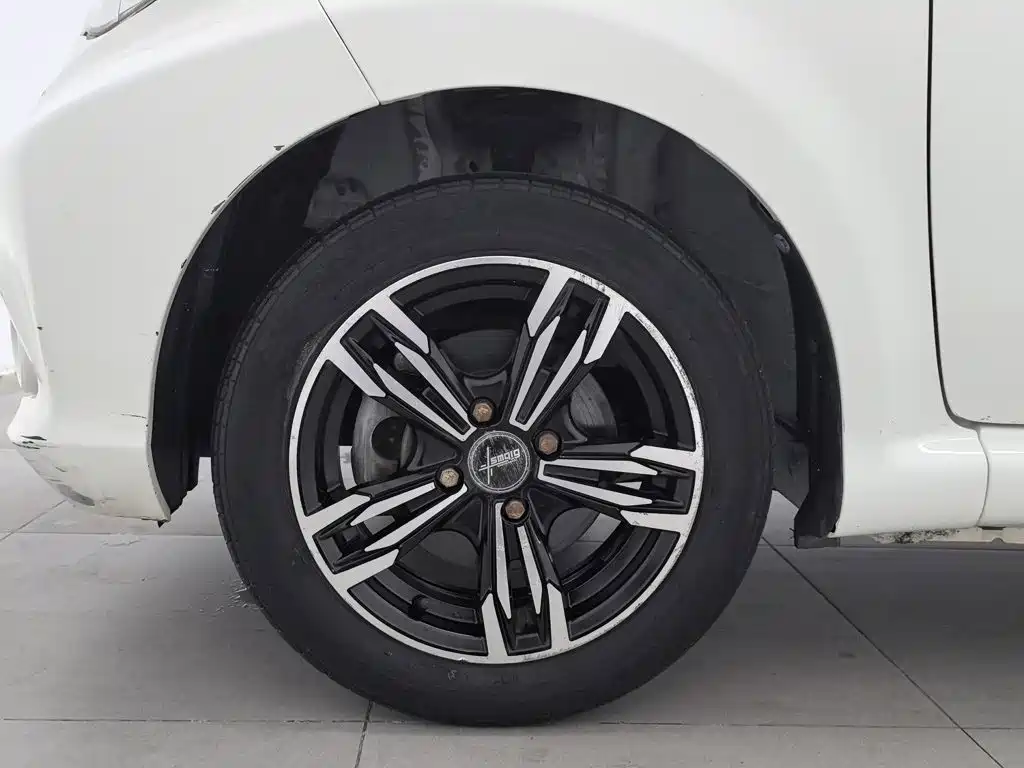BYD F0 2017 2015 1.0L AMT Xuan Cool Edition