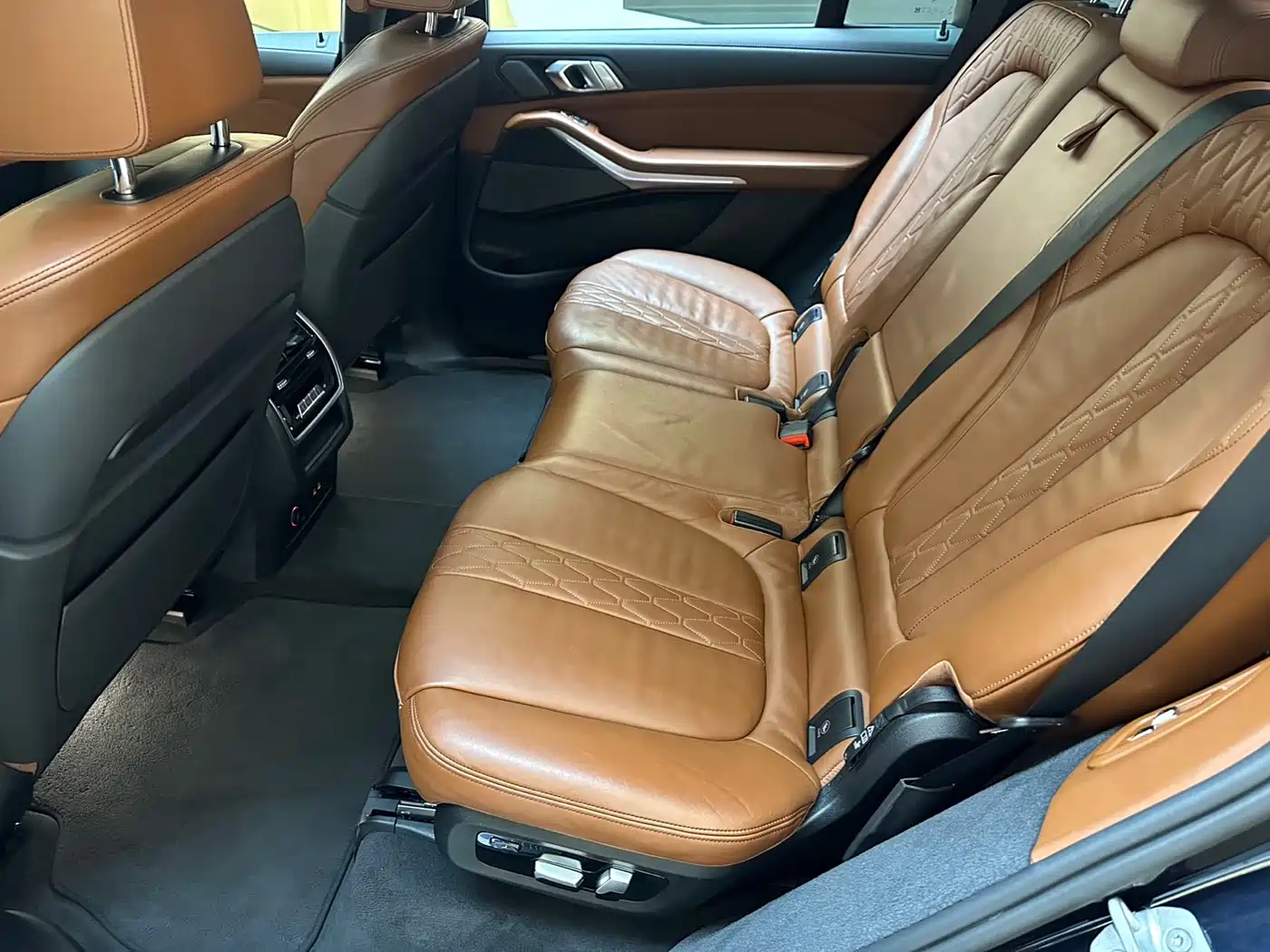 BMW X7 2019 xDrive40i Exclusive M Sport Package фото 7