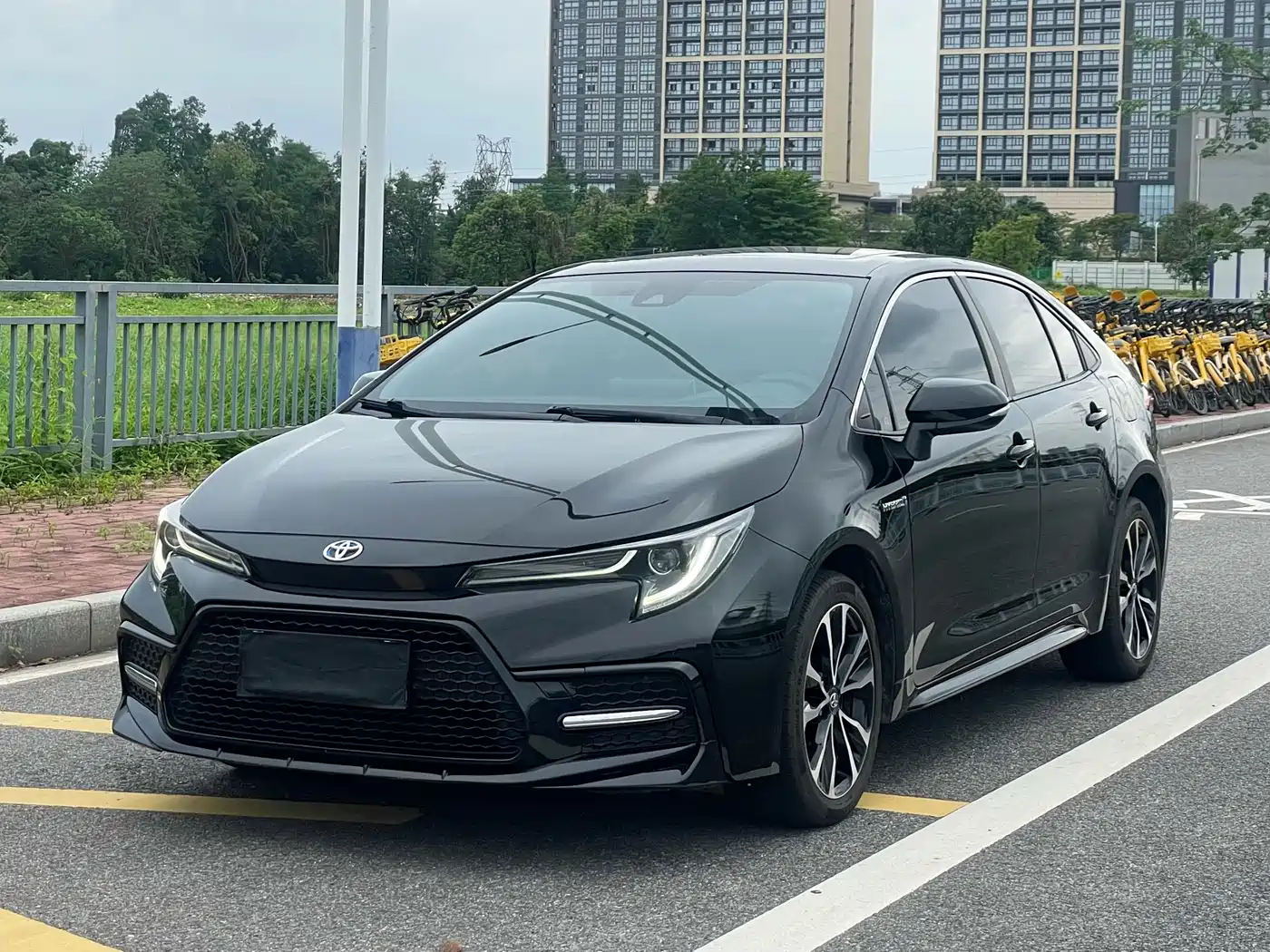 Toyota Levin 2021 Dual Engine 1.8H E-CVT Sport