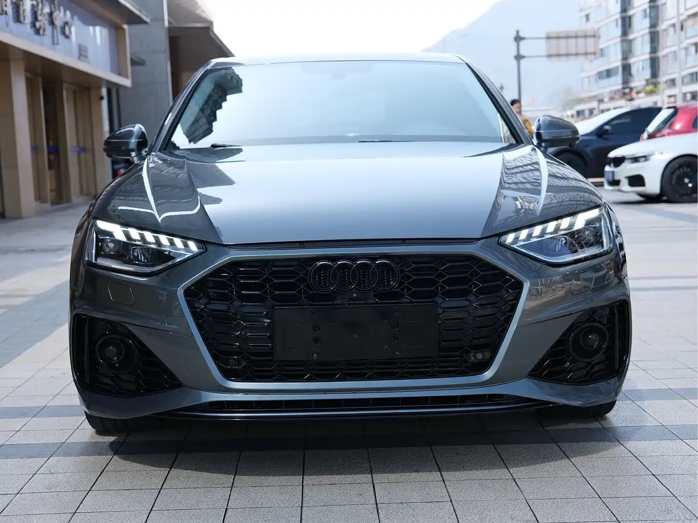 Audi A4L 2021 40 TFSI Premium Life Edition фото 2