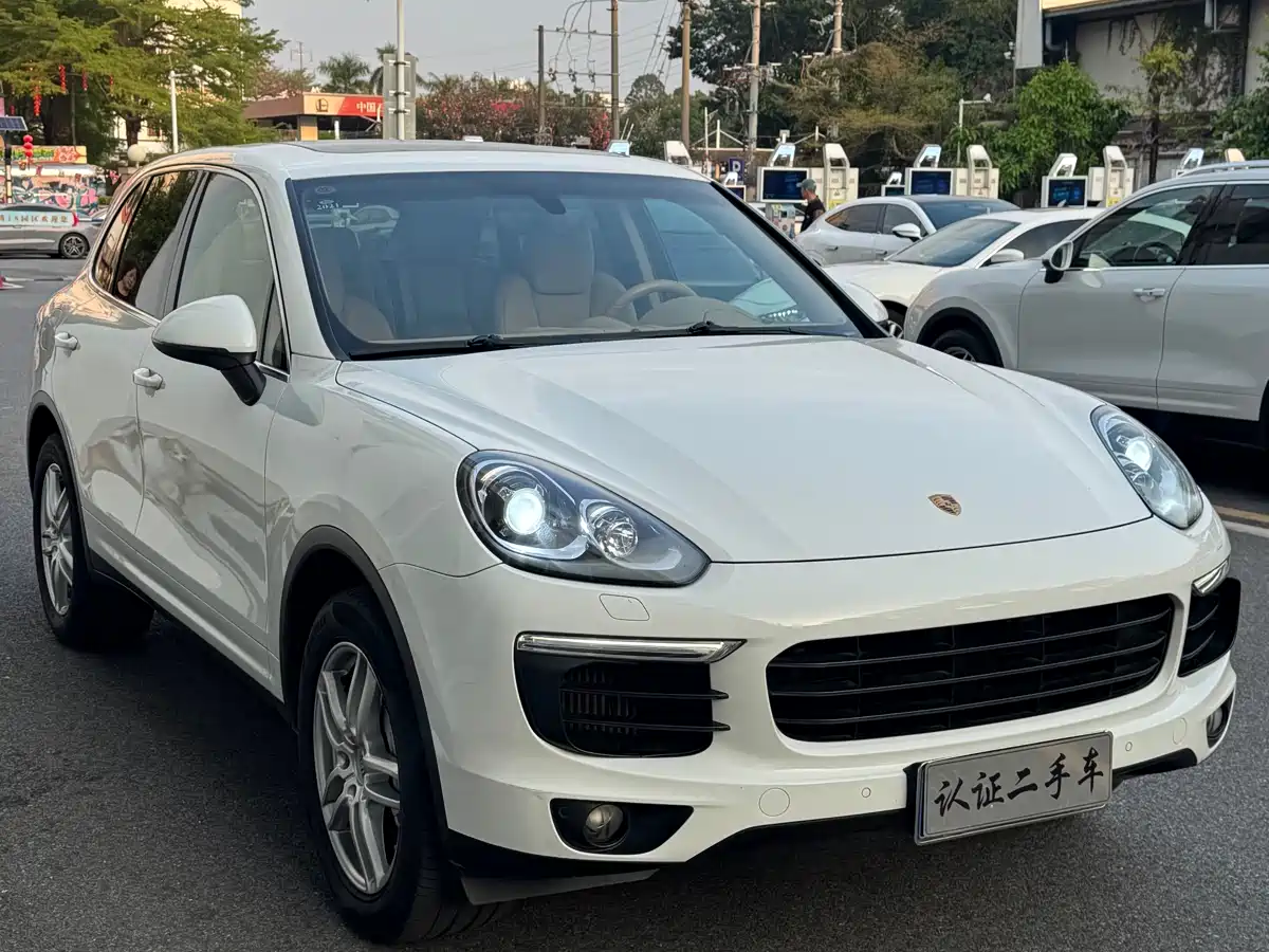 Porsche Cayenne 2016 Cayenne S 3.6T фото 3