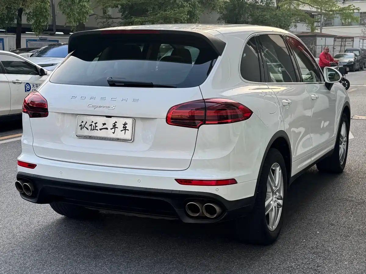 Porsche Cayenne 2016 Cayenne S 3.6T фото 21