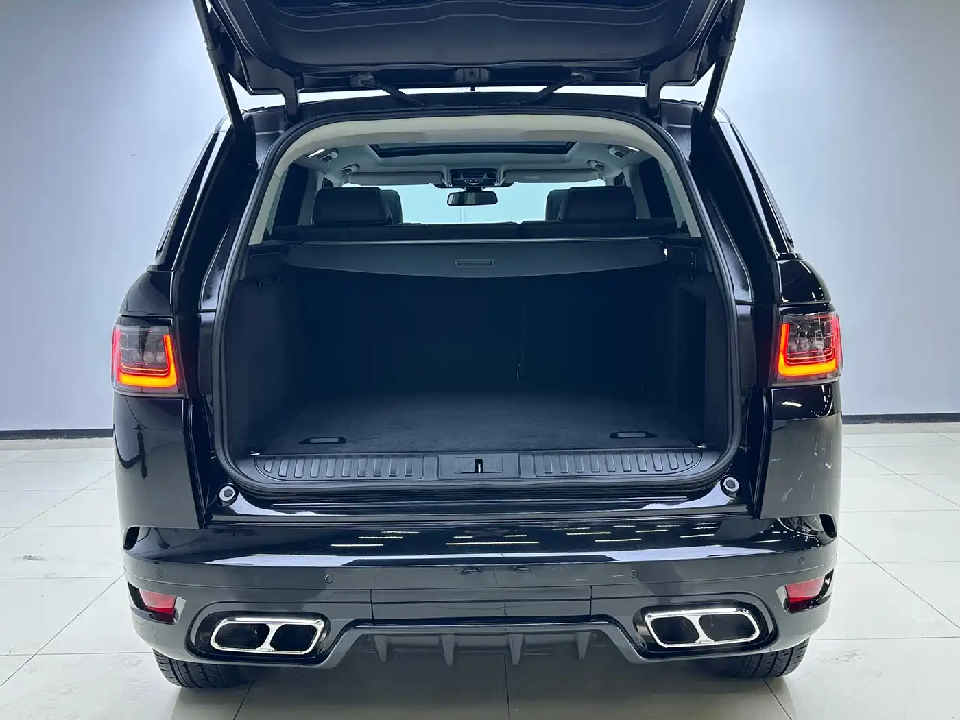 Land Rover Range Rover Sport 2016 Model 3.0 SC V6 SE фото 17