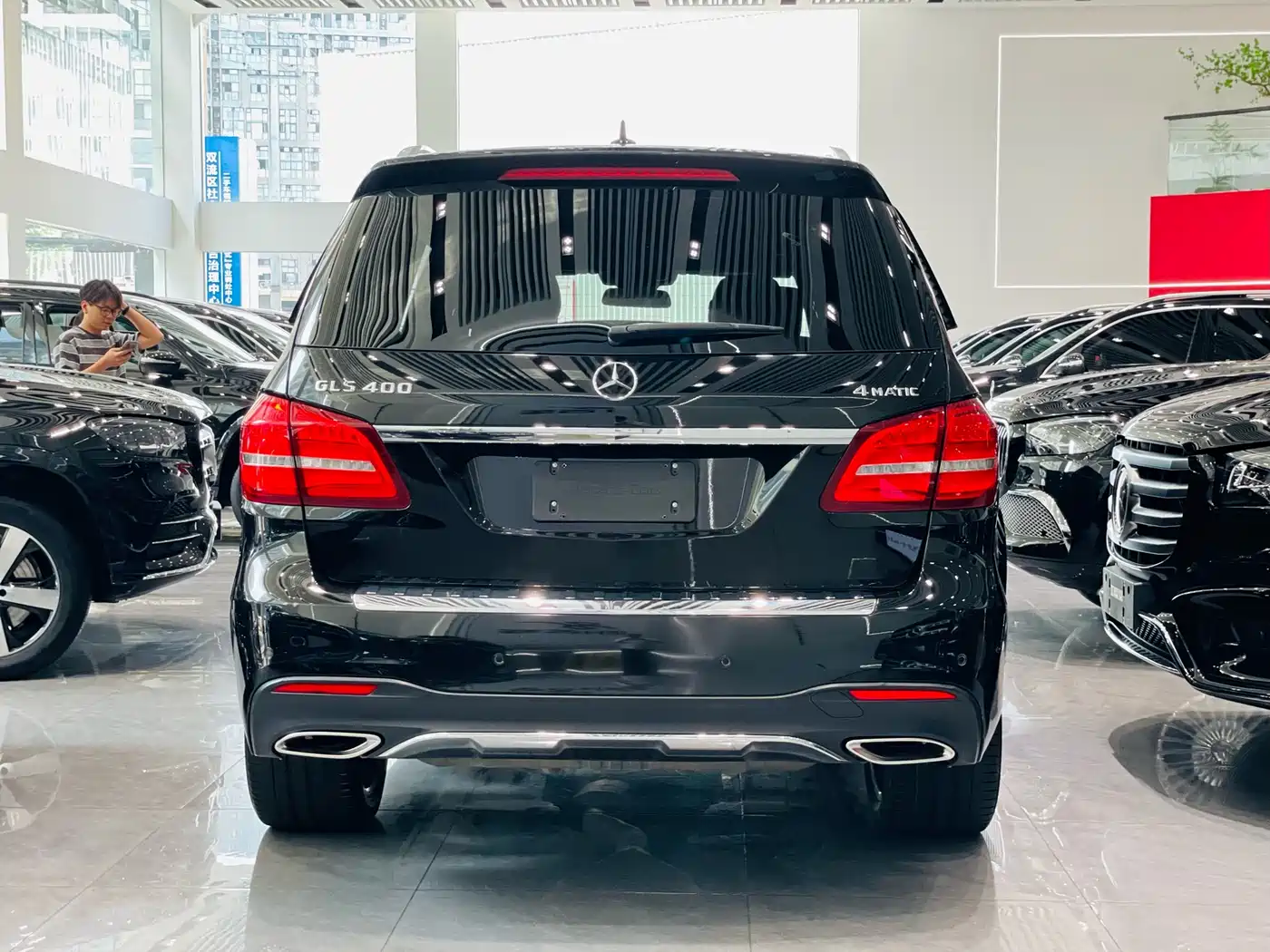 Mercedes-Benz GLS 2016 GLS 400 4MATIC Luxury фото 25