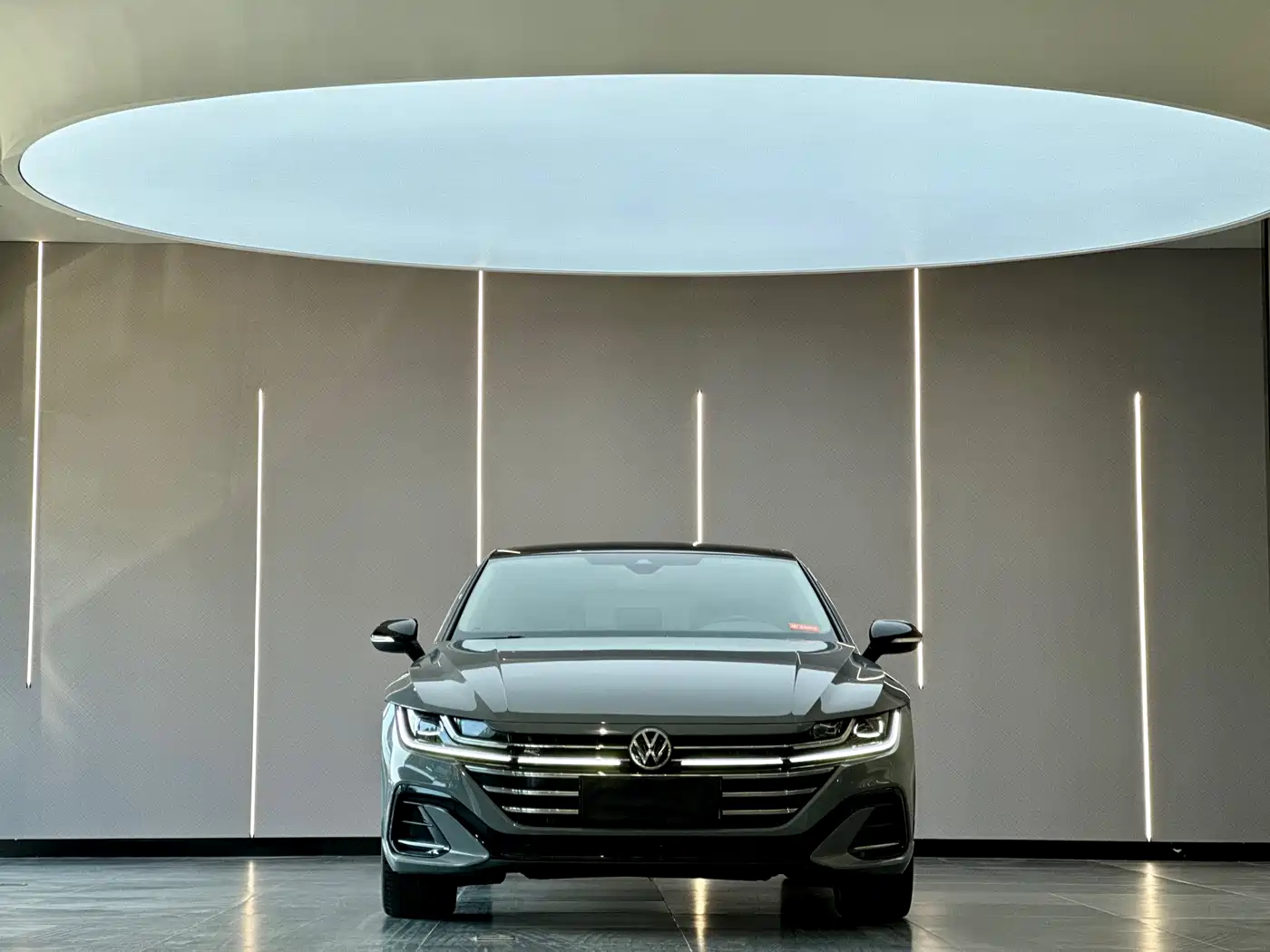 Volkswagen FAW-Volkswagen CC 2021 380TSI Eye-catching Edition 30th Anniversary фото 2