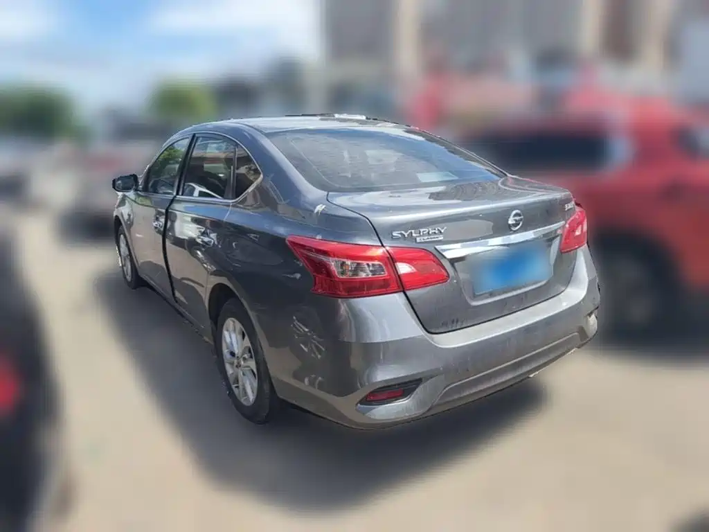 Photo 7 - Nissan Sylphy