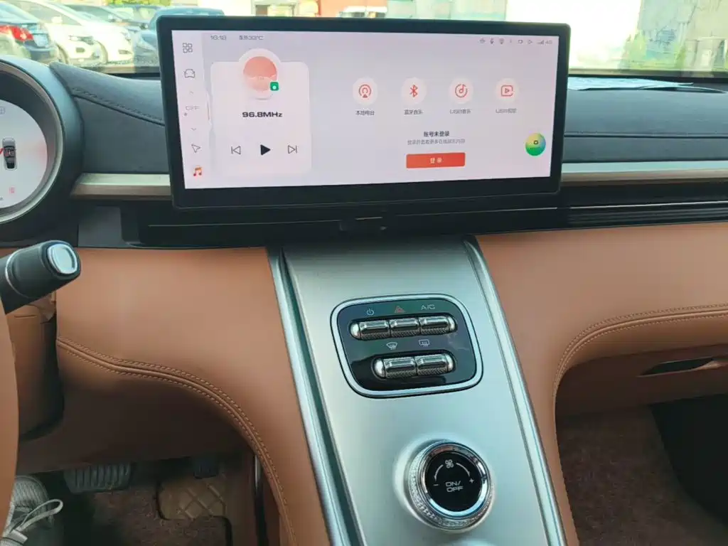 Ora Lightning Cat 2022 2022 555km Premium Edition