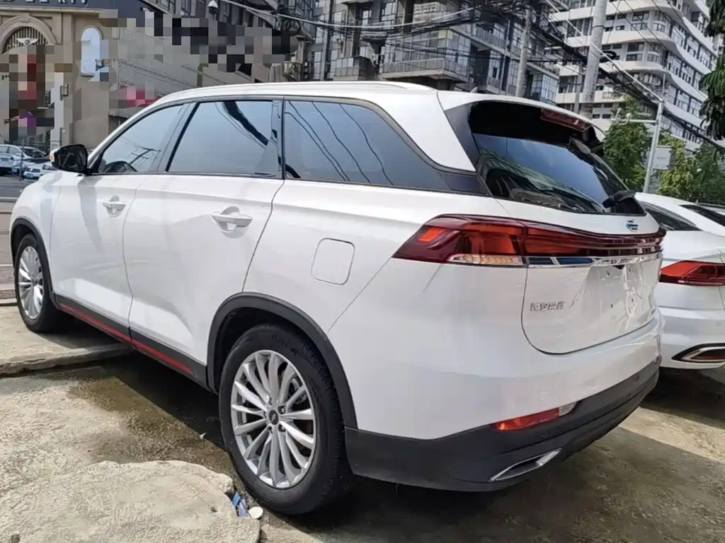 Changan Oshan X7 PLUS 2022 2022 1.5T Blue Whale Edition Auto Executive