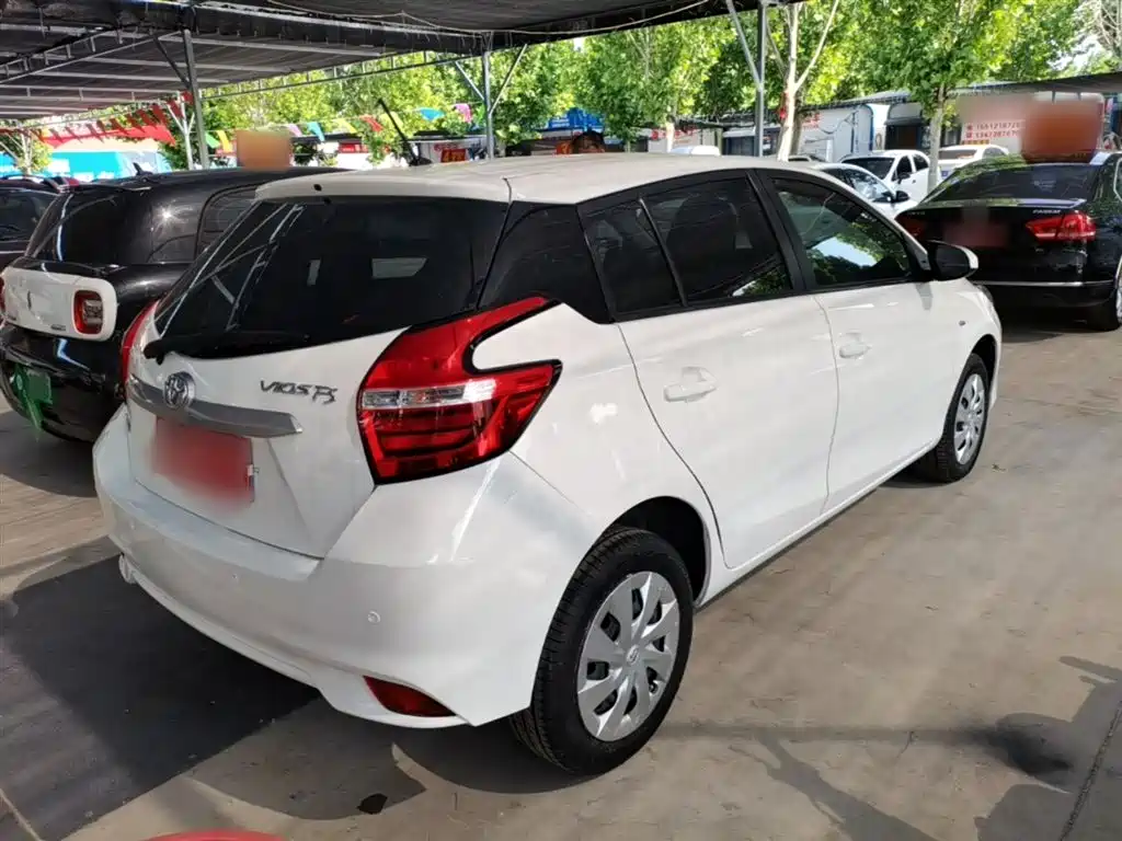 Toyota Vios FS 2019 1.5L CVT Fengchi Edition фото 7