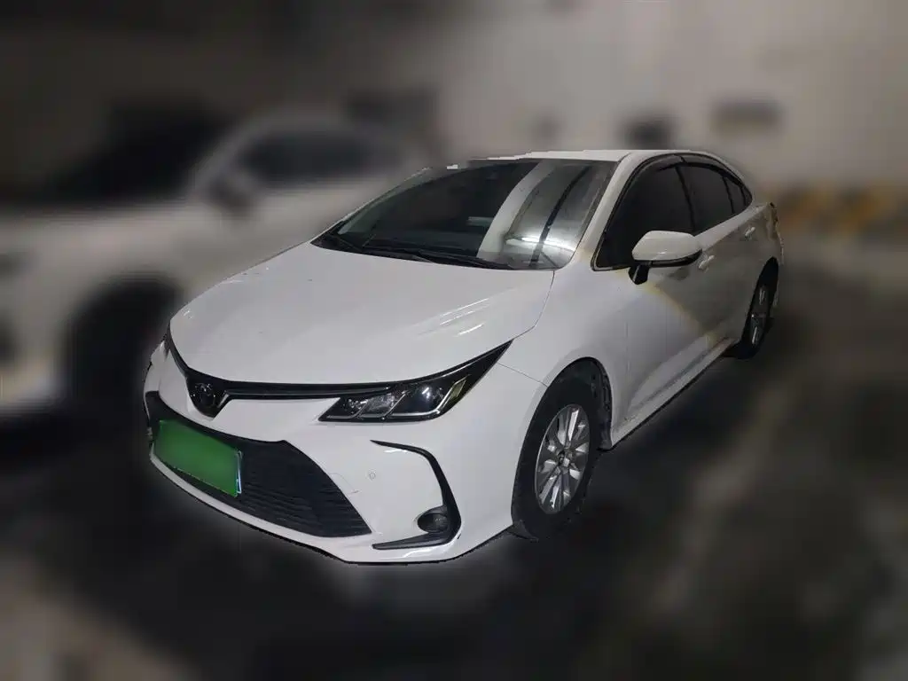 Toyota Corolla 2021 1.2T S-CVT Pioneer PLUS Edition фото 2