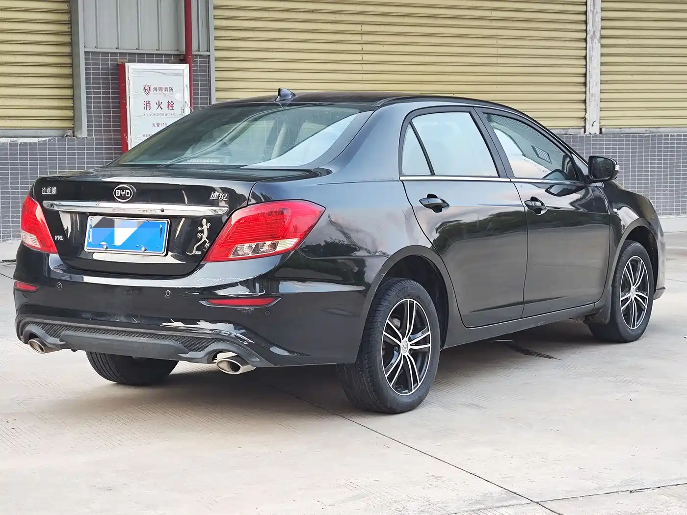 BYD Surui 2015 Facelift 1.5L Manual Luxury фото 4