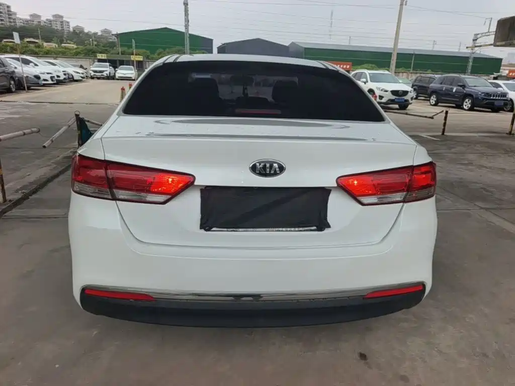 Kia K4 2016 2017 1.6T Automatic T-DLX Turbo