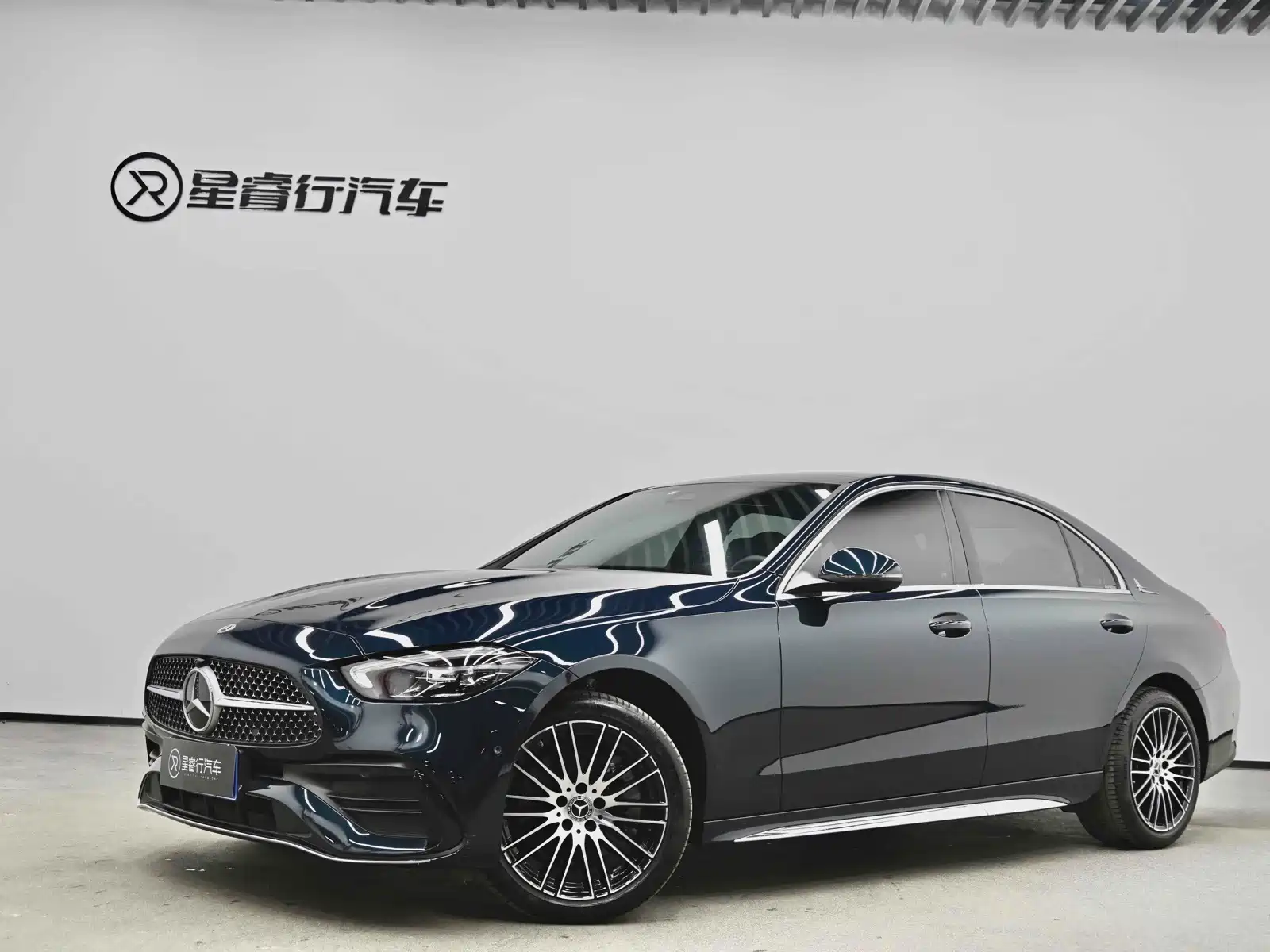 Фото 1 - Mercedes-Benz C-Class