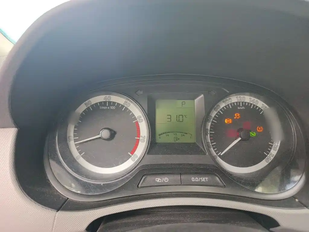 Škoda Fabia 2017 2017 1.4L Auto Car Enjoy Edition