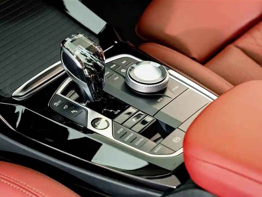 BMW iX3 2025 2024 Innovation Leader
