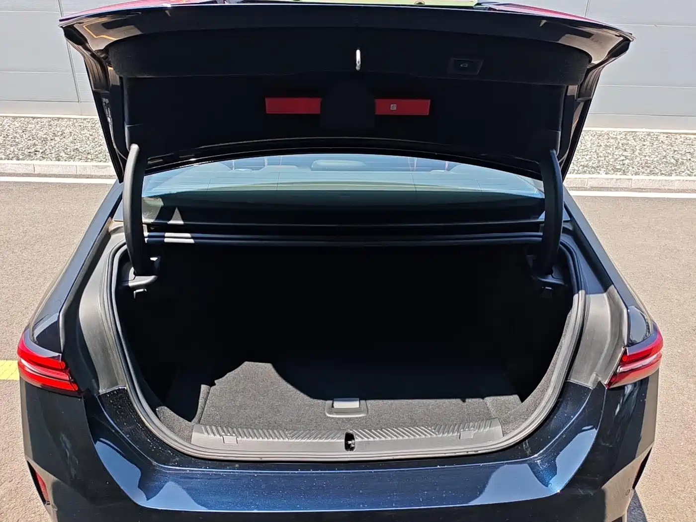 BMW i5 2024 eDrive 35L M Sport Package фото 13