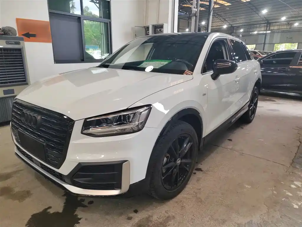 Audi Q2L 2018 35 TFSI Fashion Dynamic China V