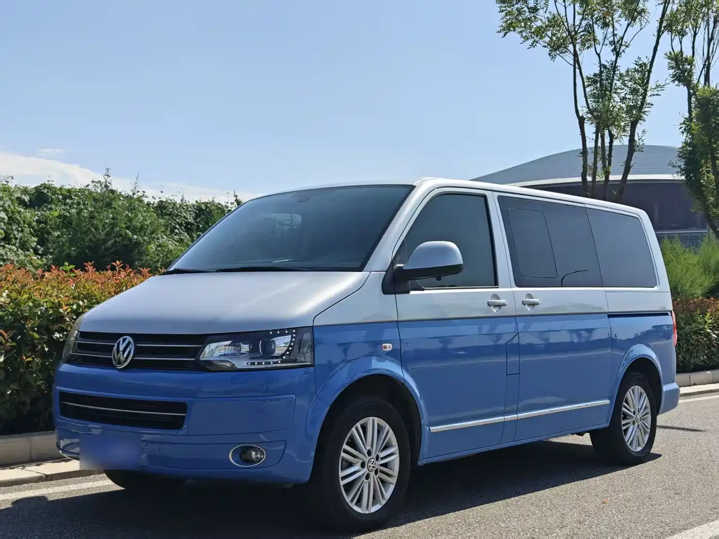 Volkswagen Multivan 2015 2012 2.0TSI 2WD Luxury Edition