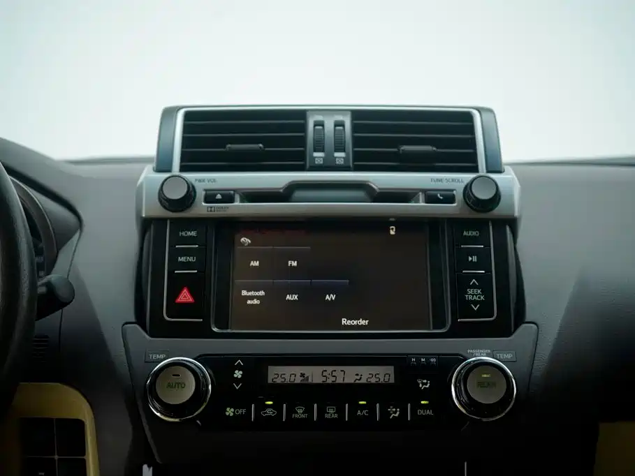 Toyota Prado (Import) 2016