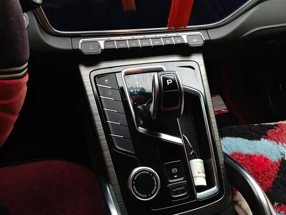 GEELY AUTOMOBILE BOYUE