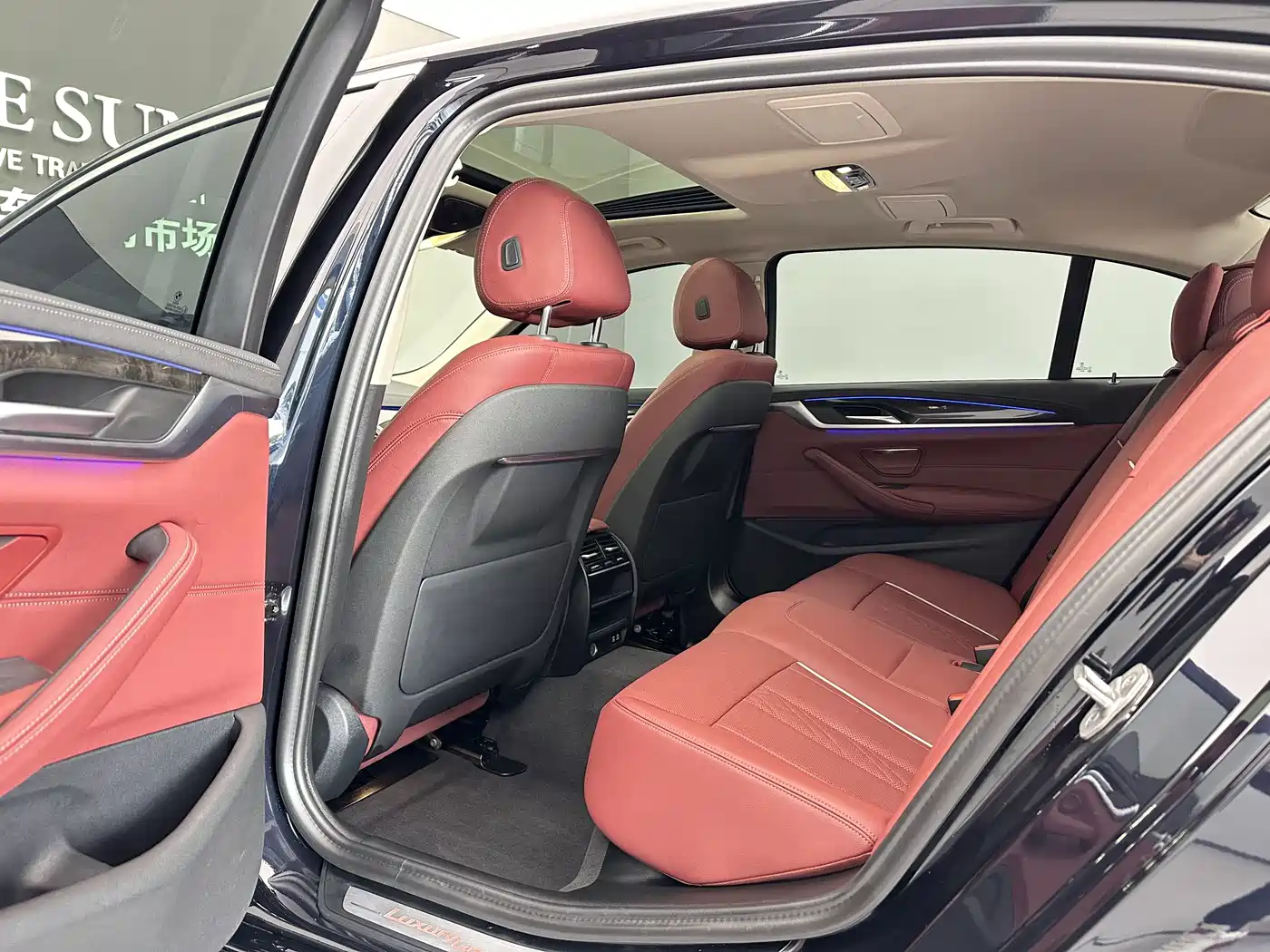 BMW 5 Series 2022 Model Second Facelift 525Li Luxury Package фото 6