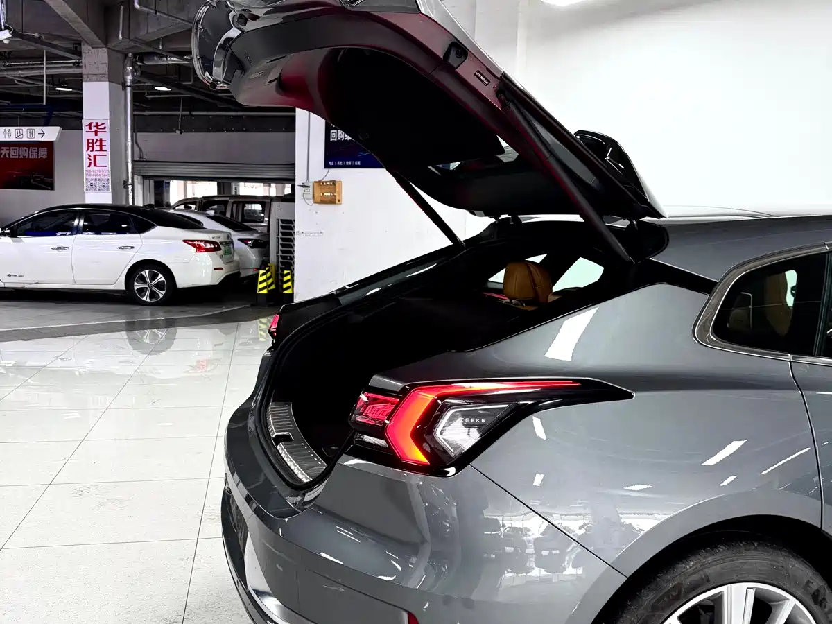 ZEEKR EXTREME KRYPTON 001